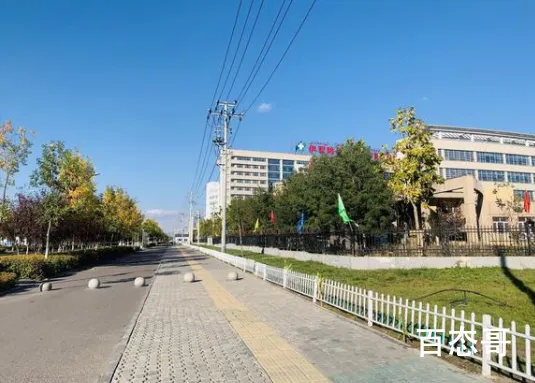 滞留伊犁旅客:有超市部分货架空了 不一样的旅行！