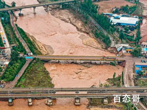 暴雨后的山西古建 痛心疾首啊这都是文化啊！