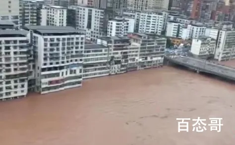 四川巴中强降雨致110个乡镇受灾 紧